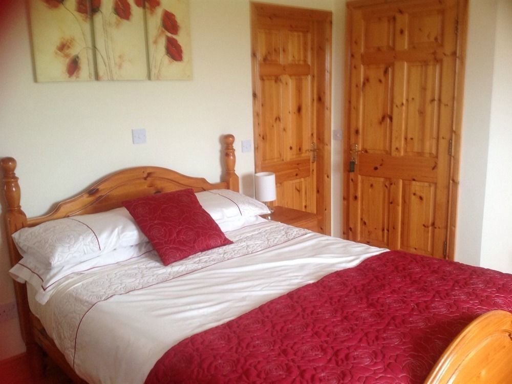 Loughrask Lodge Bed & Breakfast Ballyvaughan Exterior photo